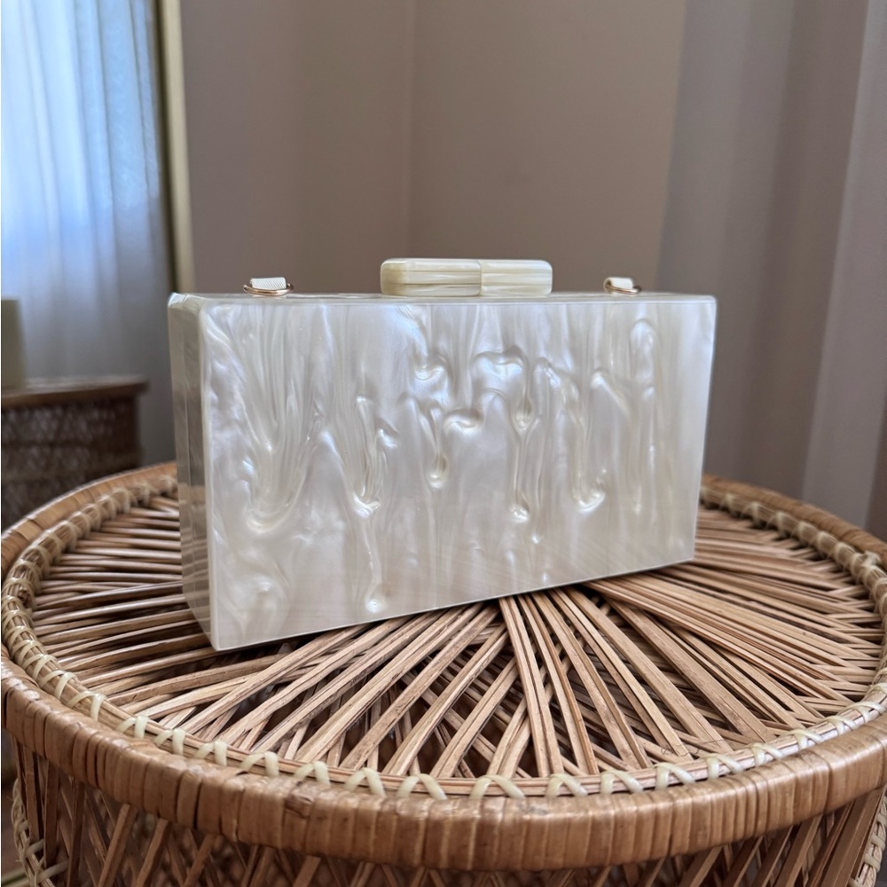A New Day Marble Resin Clutch Bag - Picture 3 of 12